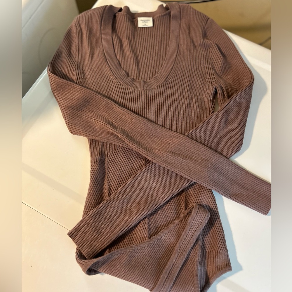 Abercrombie & Fitch Ribbed Scoop Neck Bodysuit Sweater